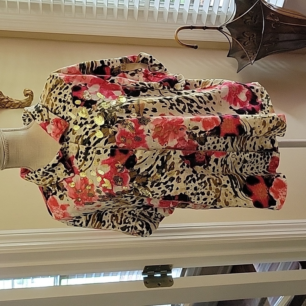 Onque Casuals black pink white animal print gold sequin snap front top XL EUC…